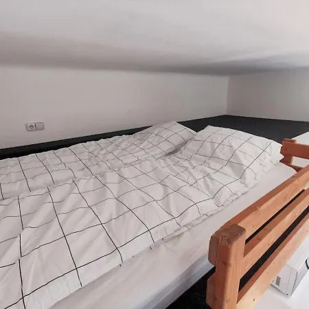 Cosy And Simple Well Located דירה פראג