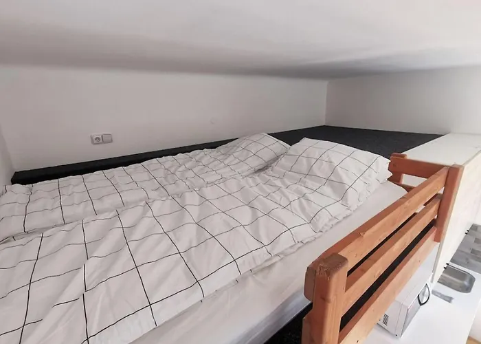 Cosy And Simple Well Located Lejlighed Prag