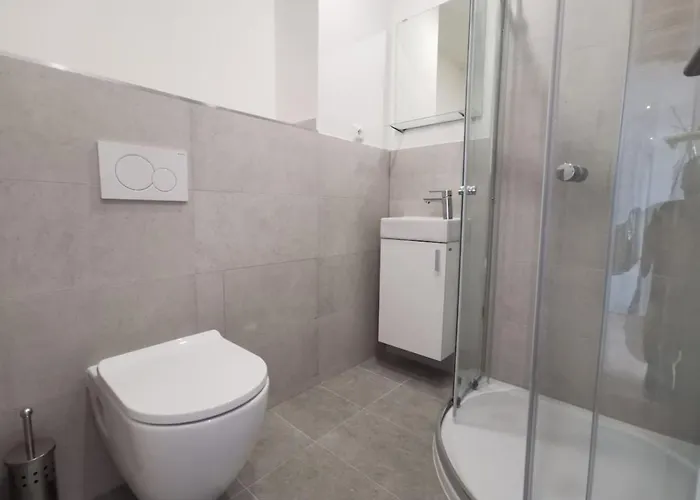 Cosy And Simple Well Located *