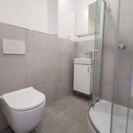 Cosy And Simple Well Located *